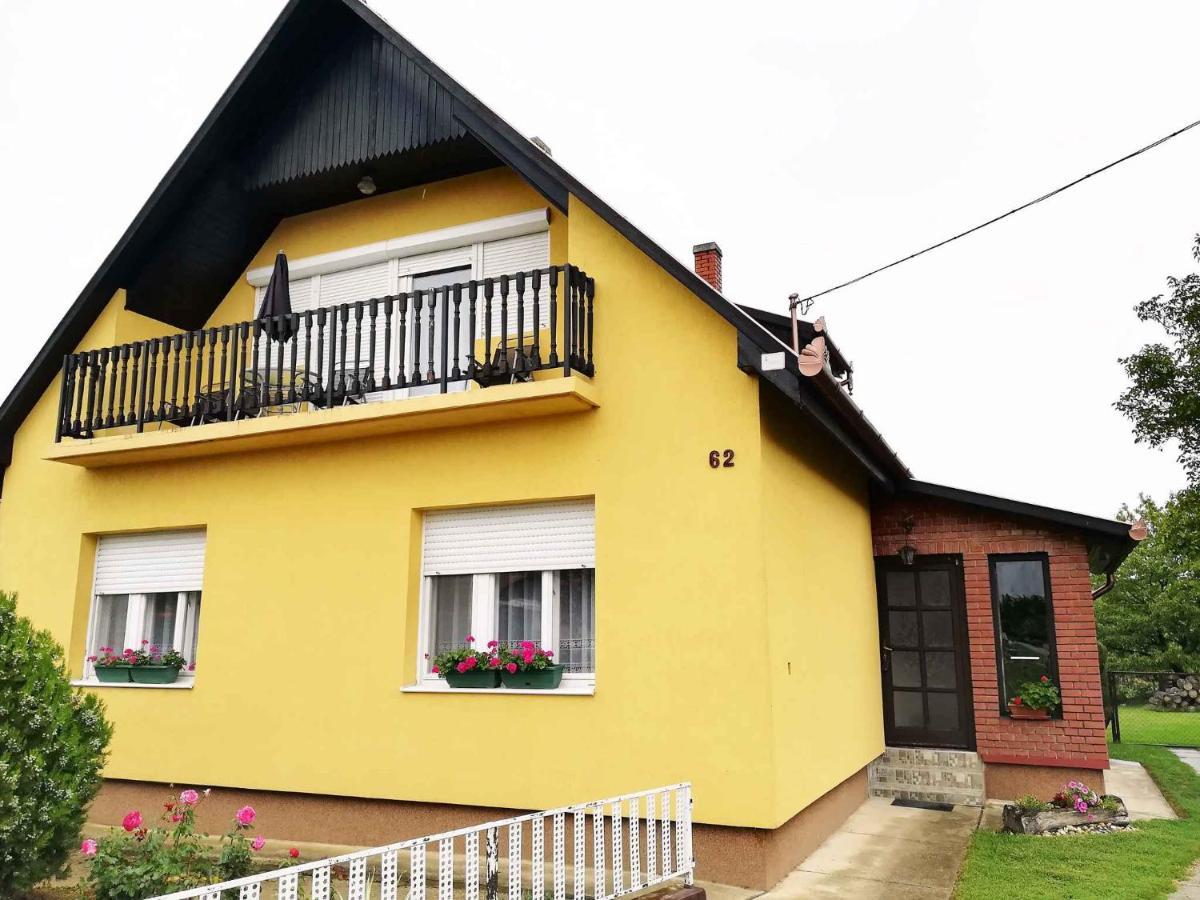 Apartment Balatonbereny 4 Eksteriør billede
