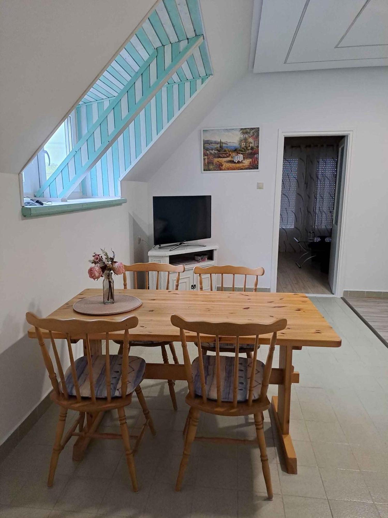 Apartment Balatonbereny 4 Eksteriør billede